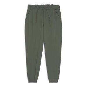 Lululemon Stretch High-Rise Jogger Size 10 Green Athleisure Sporty Athletic Pant
